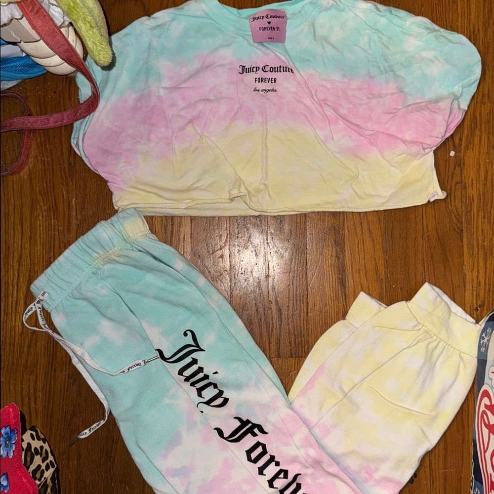 Juicy Couture Pastel Tie-Dye Lounge Set cotton candy Paris Hilton Halloween cute